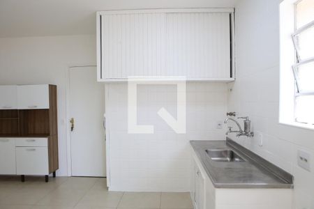 Apartamento à venda com 110m², 3 quartos e sem vagaCozinha
