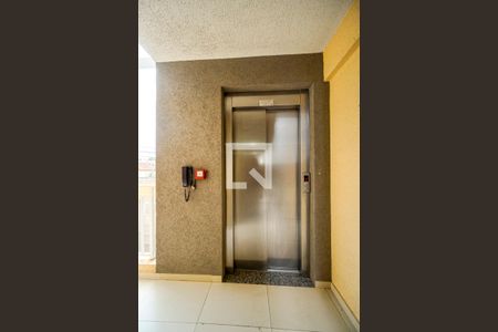 Apartamento para alugar com 34m², 1 quarto e sem vagaHall do elevador