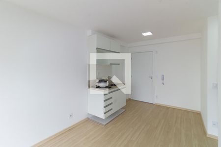Apartamento para alugar com 32m², 1 quarto e sem vaga Apartamento para alugar com 32m², 1 quarto e sem vagaSala