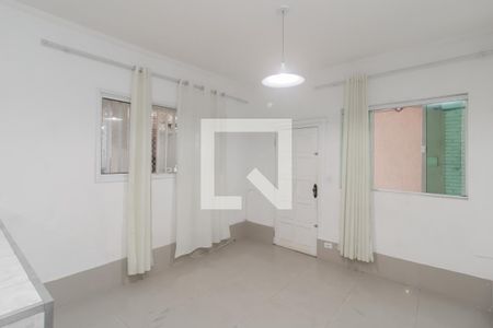 Sala de casa para alugar com 1 quarto, 50m² em Jardim Triana, São Paulo
