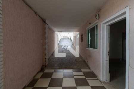 Casa para alugar com 50m², 1 quarto e sem vaga Casa para alugar com 50m², 1 quarto e sem vagaEntrada