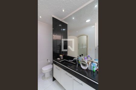 Casa à venda com 450m², 4 quartos e 4 vagas Casa à venda com 450m², 4 quartos e 4 vagasBanheiro da Suíte 1