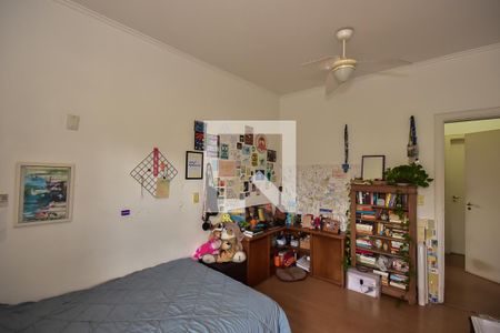 Casa à venda com 500m², 4 quartos e 3 vagasSuíte 1