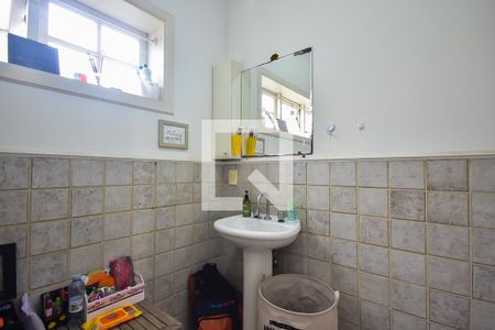 Casa à venda com 500m², 4 quartos e 3 vagasBanheiro Suíte 1