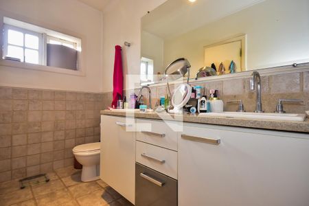 Casa à venda com 500m², 4 quartos e 3 vagasBanheiro Suíte 3