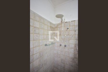 Casa à venda com 500m², 4 quartos e 3 vagasBanheiro Suíte 4