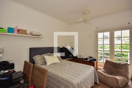 Casa à venda com 500m², 4 quartos e 3 vagasSuíte 2