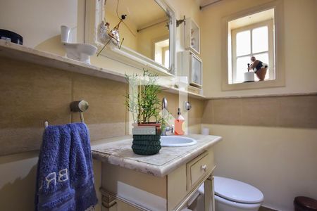 Casa à venda com 500m², 4 quartos e 3 vagasLavabo 1