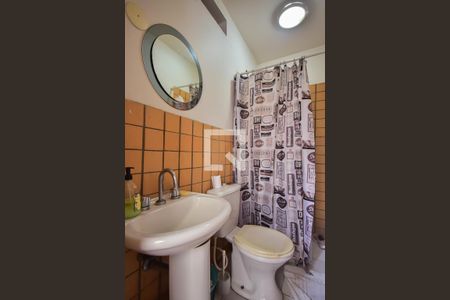 Casa à venda com 500m², 4 quartos e 3 vagasBanheiro de Serviço