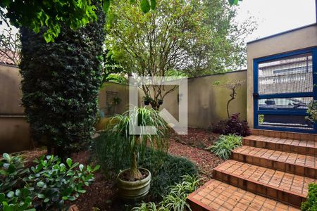 Casa à venda com 500m², 4 quartos e 3 vagasEntrada