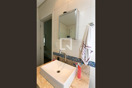 Casa à venda com 260m², 3 quartos e 5 vagasBanheiro da Suíte