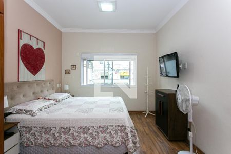Casa à venda com 260m², 3 quartos e 5 vagasSuíte