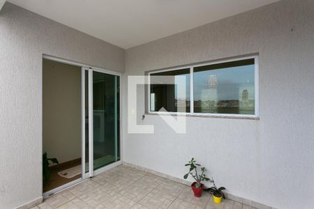 Casa à venda com 260m², 3 quartos e 5 vagasVaranda 2