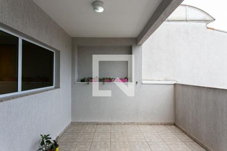 Casa à venda com 260m², 3 quartos e 5 vagasVaranda 2