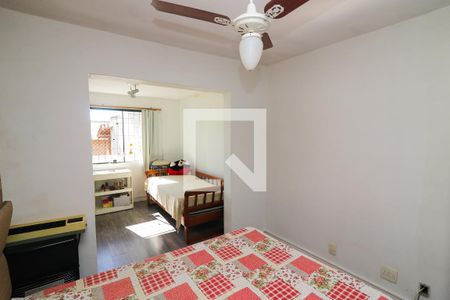 Casa de condomínio à venda com 177m², 3 quartos e 2 vagas Casa de condomínio à venda com 177m², 3 quartos e 2 vagasSuíte 2