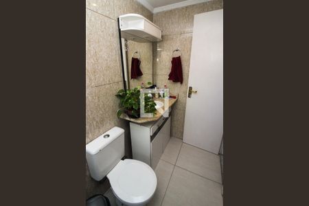 Casa de condomínio à venda com 177m², 3 quartos e 2 vagas Casa de condomínio à venda com 177m², 3 quartos e 2 vagasBanheiro da Suíte 1