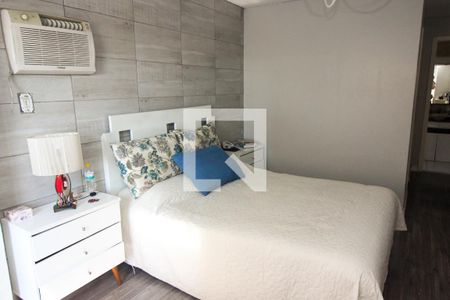 Casa de condomínio à venda com 177m², 3 quartos e 2 vagas Casa de condomínio à venda com 177m², 3 quartos e 2 vagasSuíte 1