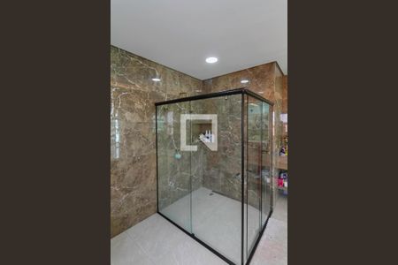 Casa para alugar com 780m², 5 quartos e 5 vagasBanheiro da suíte master