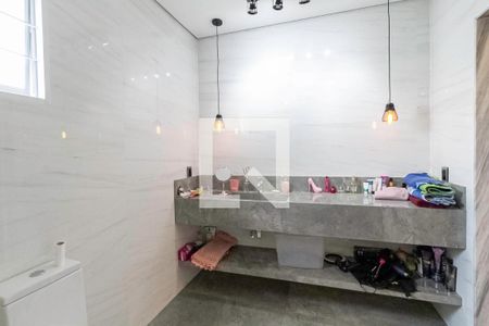 Casa para alugar com 780m², 5 quartos e 5 vagasBanheiro da suíte 2