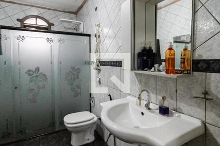 Casa para alugar com 780m², 5 quartos e 5 vagasBanheiro social