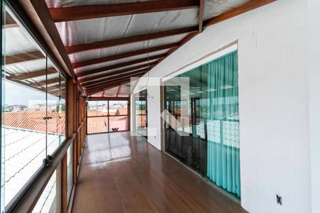 Casa para alugar com 780m², 5 quartos e 5 vagasVaranda da suíte master