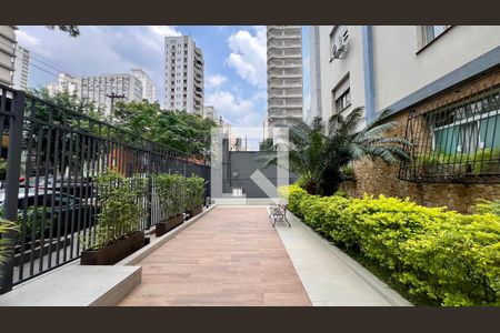 Apartamento à venda com 180m², 3 quartos e 2 vagasEntrada