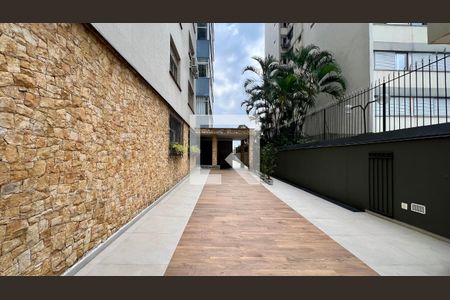 Apartamento à venda com 180m², 3 quartos e 2 vagasEntrada