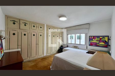 Apartamento à venda com 180m², 3 quartos e 2 vagasSuite