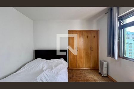 Apartamento à venda com 180m², 3 quartos e 2 vagasQuarto 1