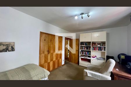 Apartamento à venda com 180m², 3 quartos e 2 vagasQuarto 2