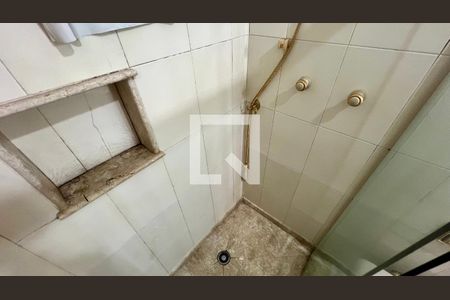 Apartamento à venda com 180m², 3 quartos e 2 vagasBanheiro