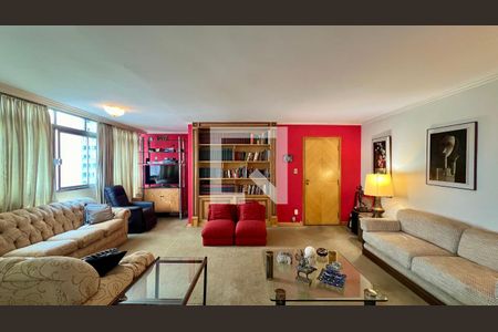 Apartamento à venda com 180m², 3 quartos e 2 vagasSala