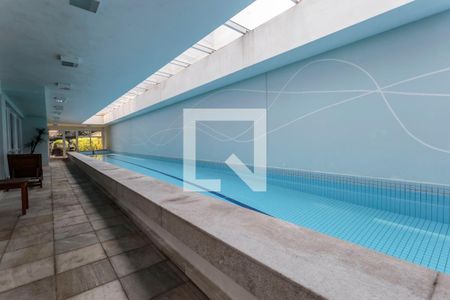 Studio para alugar com 40m², 1 quarto e 1 vaga Studio para alugar com 40m², 1 quarto e 1 vagaÁrea comum - Piscina