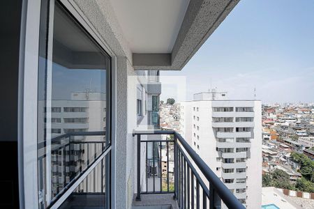 Apartamento para alugar com 38m², 2 quartos e 1 vaga Apartamento para alugar com 38m², 2 quartos e 1 vagaVaranda