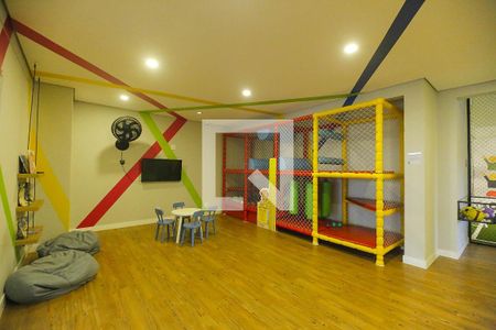 Apartamento para alugar com 38m², 2 quartos e 1 vaga Apartamento para alugar com 38m², 2 quartos e 1 vagaÁrea comum - Brinquedoteca