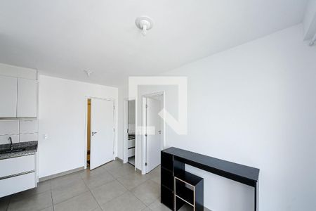 Apartamento para alugar com 38m², 2 quartos e 1 vaga Apartamento para alugar com 38m², 2 quartos e 1 vagaSala