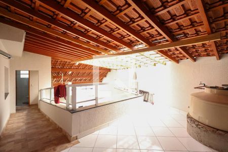 Casa à venda com 331m², 4 quartos e 3 vagasQuintal