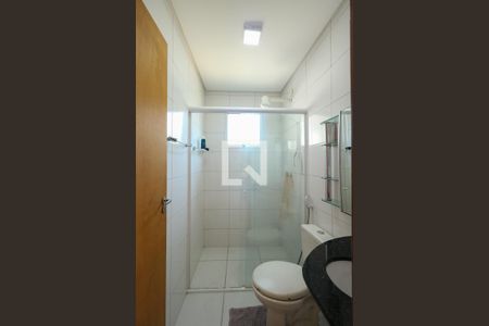 Casa à venda com 331m², 4 quartos e 3 vagasBanheiro Social