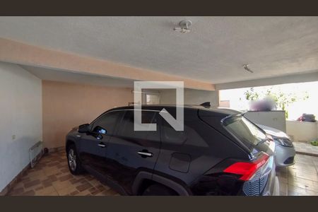 Casa à venda com 331m², 4 quartos e 3 vagasGaragem