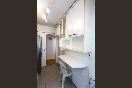 Apartamento para alugar com 60m², 2 quartos e 2 vagas Apartamento para alugar com 60m², 2 quartos e 2 vagasCozinha