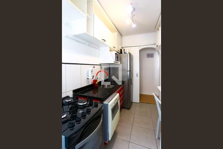 Apartamento para alugar com 60m², 2 quartos e 2 vagas Apartamento para alugar com 60m², 2 quartos e 2 vagasCozinha