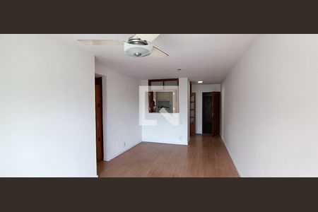 Apartamento para alugar com 80m², 3 quartos e 2 vagasSala