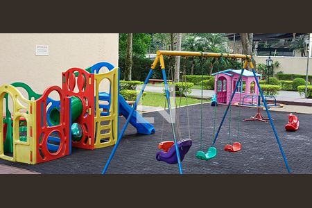 Apartamento para alugar com 80m², 3 quartos e 2 vagasÁrea comum - Playground