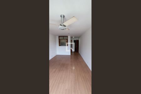 Apartamento para alugar com 80m², 3 quartos e 2 vagasSala