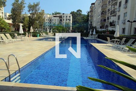 Apartamento para alugar com 66m², 2 quartos e 1 vagaÁrea comum - Piscina