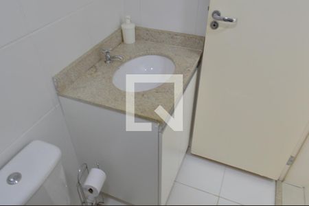 Apartamento para alugar com 66m², 2 quartos e 1 vagaBanheiro