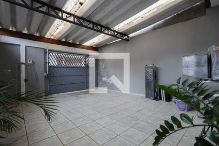 Casa à venda com 130m², 3 quartos e 2 vagasGaragem