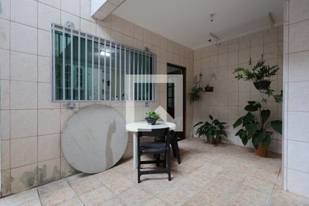 Casa à venda com 130m², 3 quartos e 2 vagasÁrea de serviço