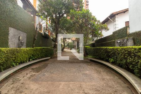 Casa de condomínio à venda com 230m², 3 quartos e 2 vagasÁrea externa