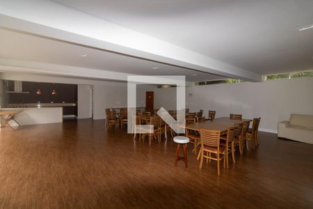 Casa de condomínio à venda com 230m², 3 quartos e 2 vagasÁrea comum - Salão de festas